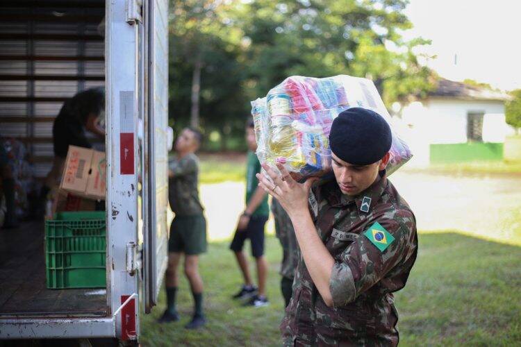 Empresas e entidades reforçam doações à Campanha de Alimentos