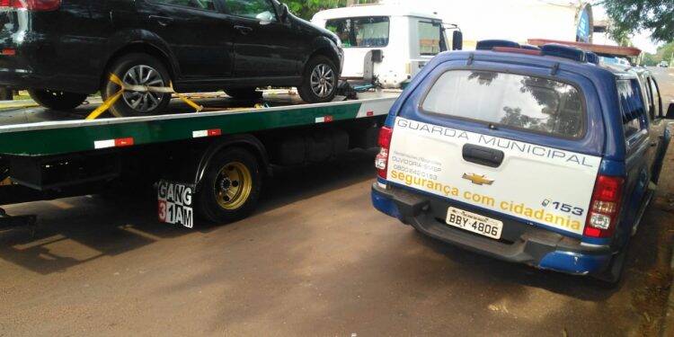 Guarda Municipal recupera veículo roubado