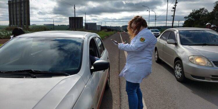 Foz do Iguaçu instala barreira sanitária na BR 277