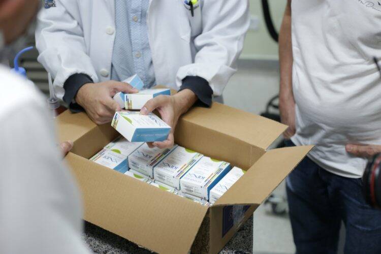 Prefeitura recebe 8 mil kits para testes rápidos da Covid-19
