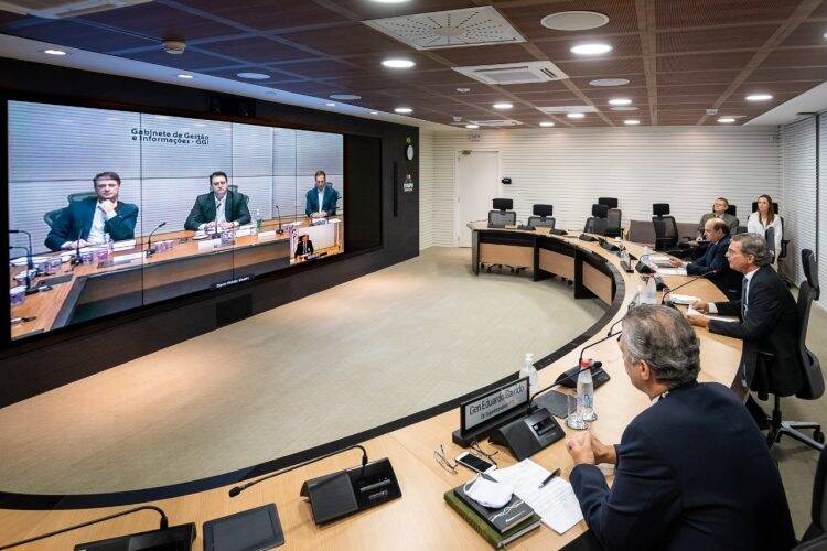 Itaipu e PTI vão ajudar o governo estadual no monitoramento ambiental de rios do Paraná