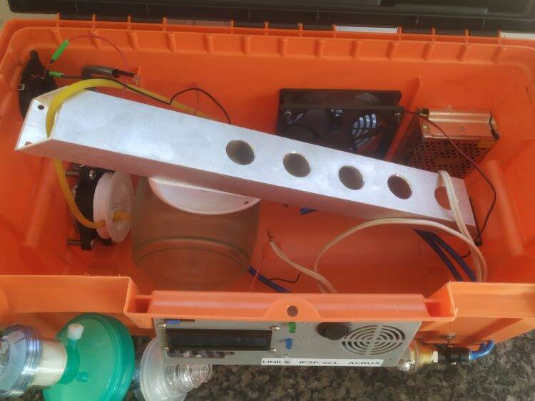 Covid-19: pesquisadores da UNILA buscam soluções para respiradores hospitalares