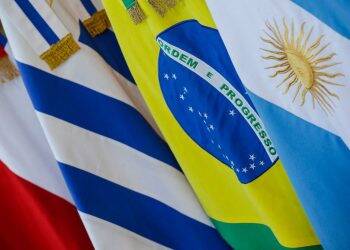 Argentina deixa negociações comerciais do Mercosul em razão da pandemia