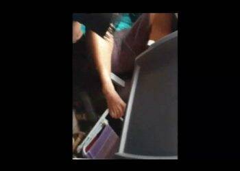 Brasileiro é flagrado tentando entrar no Paraguai escondido em caminhão