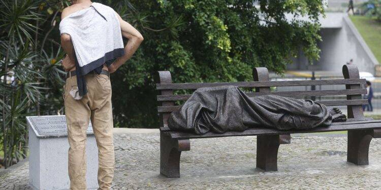 Covid-19: governo aprova medidas para área da assistência social