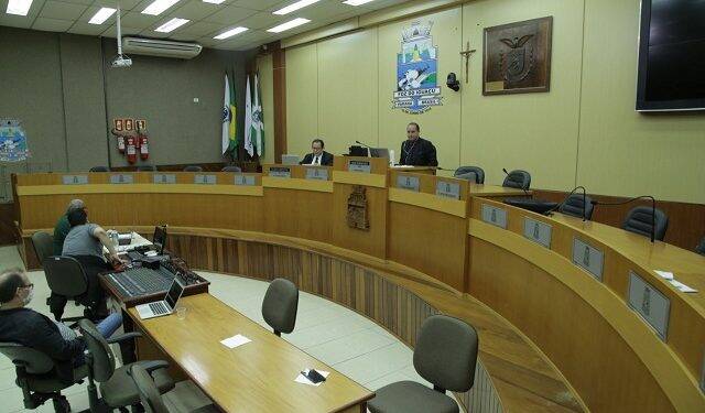 700 mil reais da Câmara será utilizada para compra de 11 mil cestas básicas