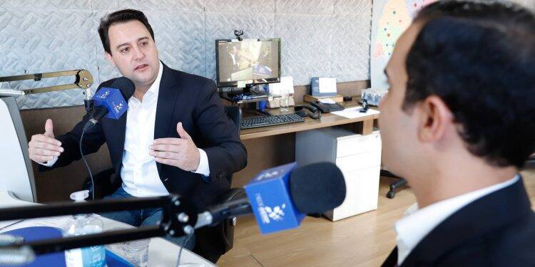 Governador anuncia R$ 600 milhões para investimentos nos municípios