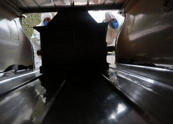 Cartórios do Paraná já registram 61 óbitos por suspeita ou confirmação de Covid-19