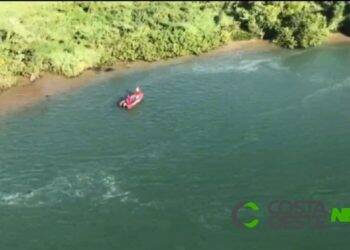 Com 100 homens, buscas pelo soldado no Rio Paraná entram no 3º dia