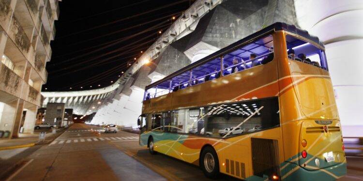 Live solidária em Itaipu marca a retomada gradativa do turismo, no dia 10 de junho