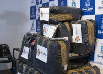 Foz do Iguaçu recebe doação de máscaras cirúrgicas e aventais