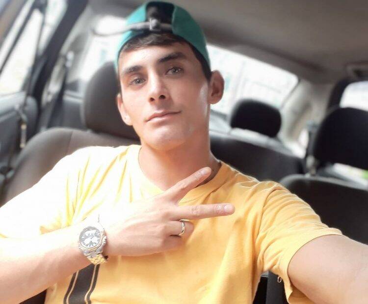 Homem é assassinado dentro de veículo no Porto Meira