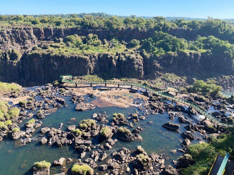Cataratas do Iguaçu em tempos de estiagem e Covid-19