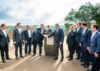 Lançamento da pedra fundamental da Ponte da Integração completa um ano