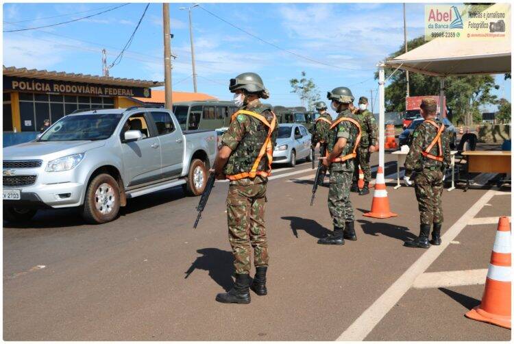 Exército inicia Operação Covid-19 apreendendo drogas, eletrônicos e medicamentos