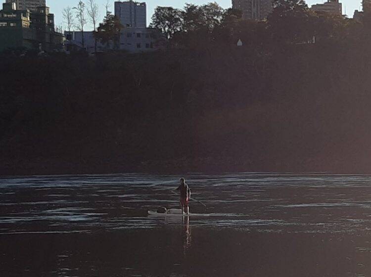 Alerta: nível do Rio Paraná sobe com abertura de vertedouro nesta segunda, 18