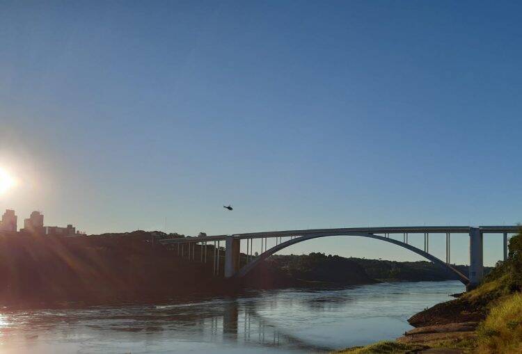 Alerta: nível do Rio Paraná sobe com abertura de vertedouro nesta segunda, 18