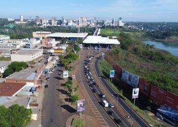 Novo protesto por abertura de fronteira pretende fechar Ponte da Amizade para caminhões em Foz