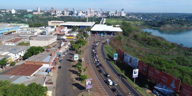 Novo protesto por abertura de fronteira pretende fechar Ponte da Amizade para caminhões em Foz