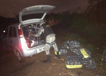 Policiais apreendem alimentos, calçados, anabolizantes e eletrônicos no Rio Paraná