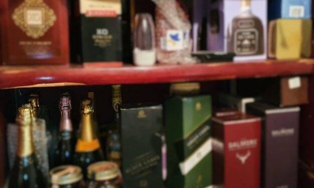 PF deflagra “Operação Champagne” de combate ao comércio ilegal de bebidas, eletrônicos, agrotóxicos e cigarros