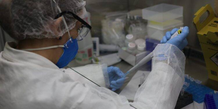 UNILA e Laboratório Municipal já fizeram mais de 1.080 exames de Covid-19