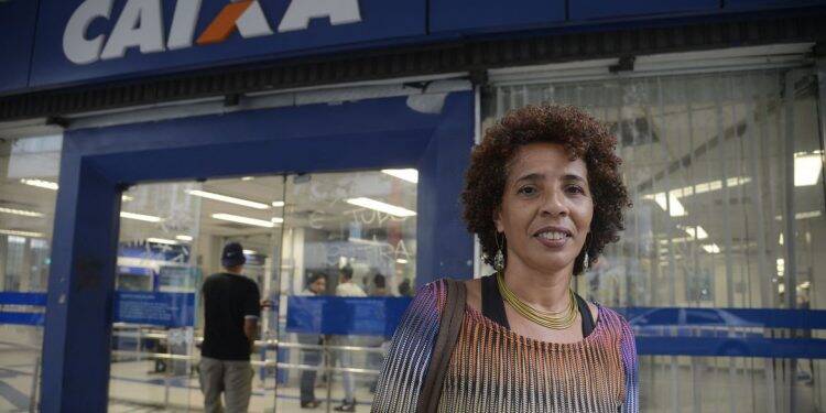 Saque-aniversário para nascido em março e abril começa hoje