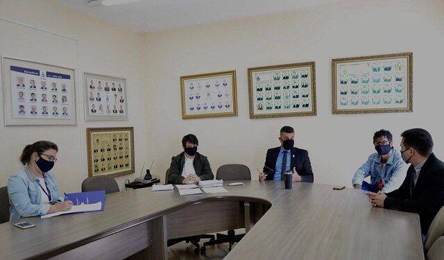 CPI do lixo analisa documentos e se prepara para realizar oitivas