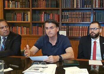 Bolsonaro diz que auxílio emergencial deverá ter quarta parcela