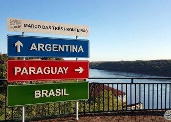 América Latina só sairá da crise unida, avalia professor de economia