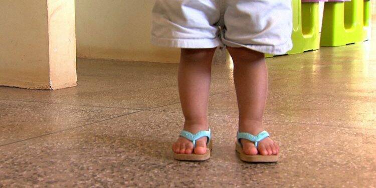 Covid-19: criança de 1 ano está infectada em Foz; Veja como proteger seu filho