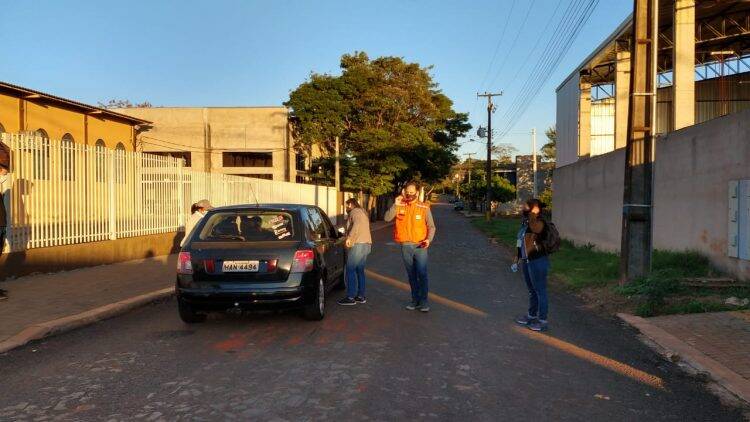 Começa primeiro dia de bloqueio em bairro de Foz do Iguaçu