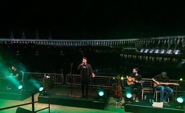 Em fim de tarde mágico, live solidária arrecadou quase 80 mil reais