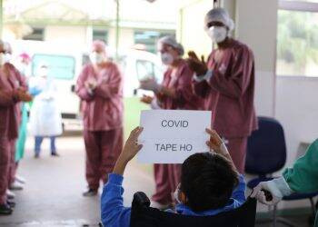 Criança de 9 anos com Covid-19, de São Miguel, recebe alta no Hospital Municipal