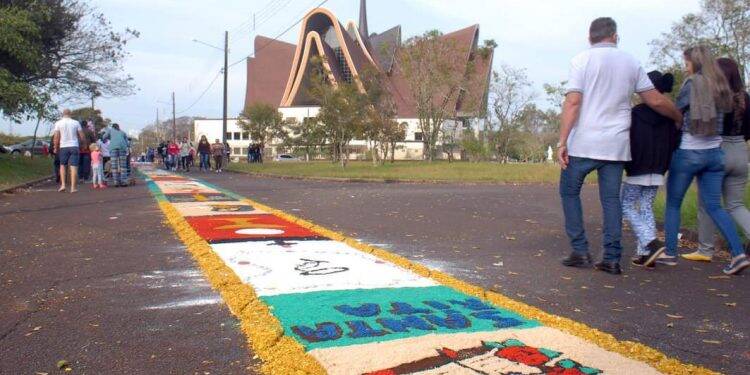 Procissão de Corpus Christi em Foz do Iguaçu será substituída por carro temático