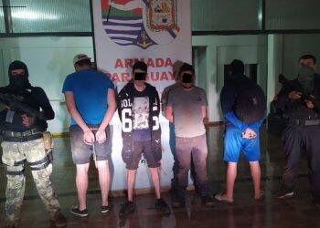 Quatro paraguaios são presos tentando atravessar o Rio Paraná com contrabando