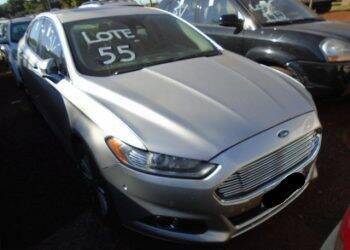 A Receita Federal em Foz realiza leilão eletrônico de veículos apreendidos e sucatas