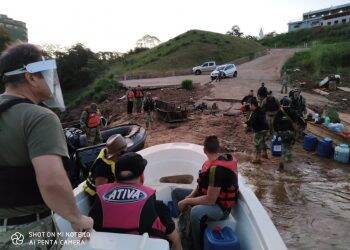 Brasileiro e libaneses são detidos ao entrar de forma ilegal no Paraguai