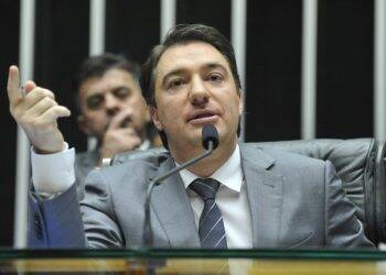 Giacobo defende aprovação rápida do auxílio ao turismo no Senado