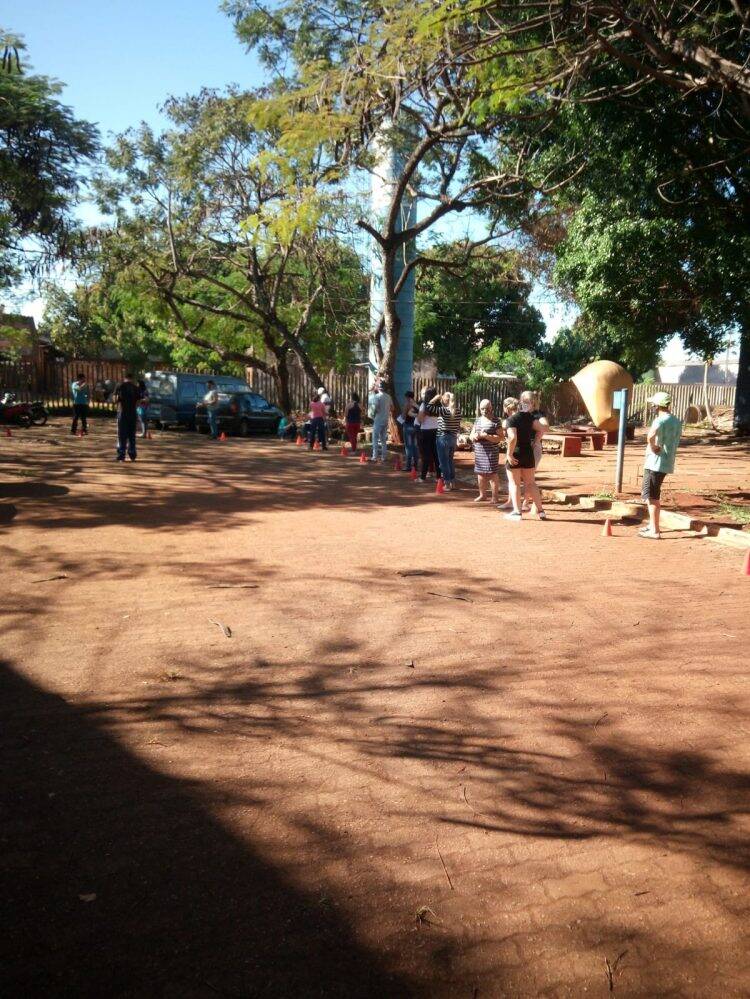 Entidade beneficiada por auxílio da Itaipu distribui 500 cestas básicas para famílias de baixa renda