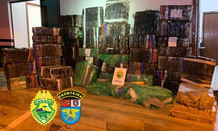 BPFron apreende quase 2 toneladas de maconha em Céu Azul