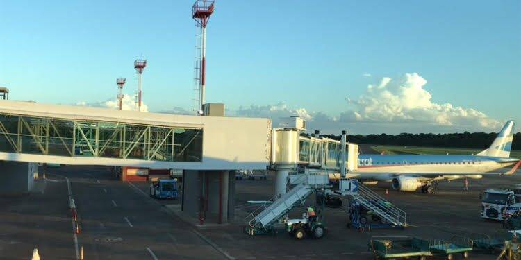 Argentina pode retomar voos domésticos a partir de julho