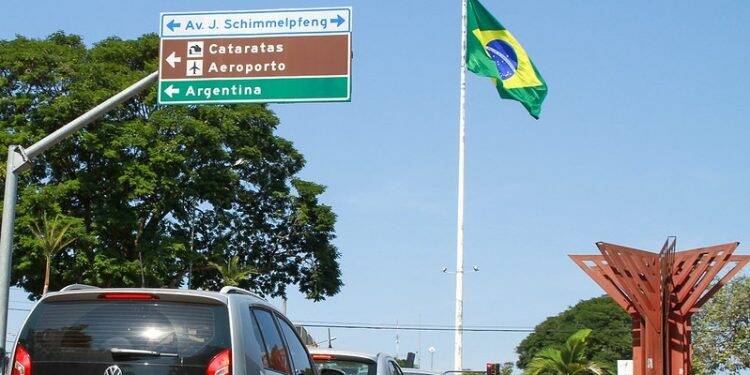 Trânsito na região central será alterado para a cerimônia de 106 anos de Foz