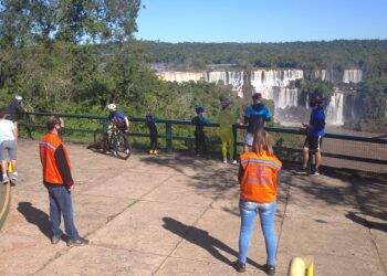 Prefeitura de Foz intensifica ações de orientação sobre a Covid-19