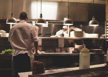 Abrabar cobra ajuda do governo ou pagamento do 13º salário em 2021