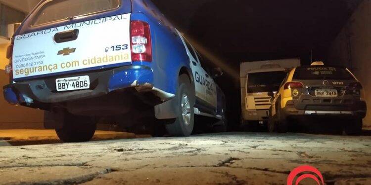 Motoristas de aplicativo fazem cerco contra assaltantes que são presos no Três Lagoas