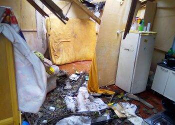 Mais de mil casas da Ocupação do Bubas foram atingidas pelo vendaval