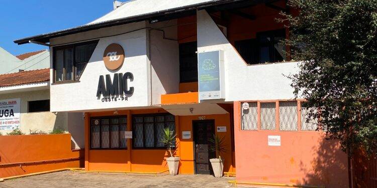 Associação de Microempresas e Empresas de Pequeno Porte do Oeste do Paraná questiona Decreto estadual