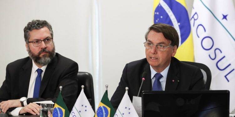 Bolsonaro: Mercosul é parte das soluções para recuperação pós-pandemia