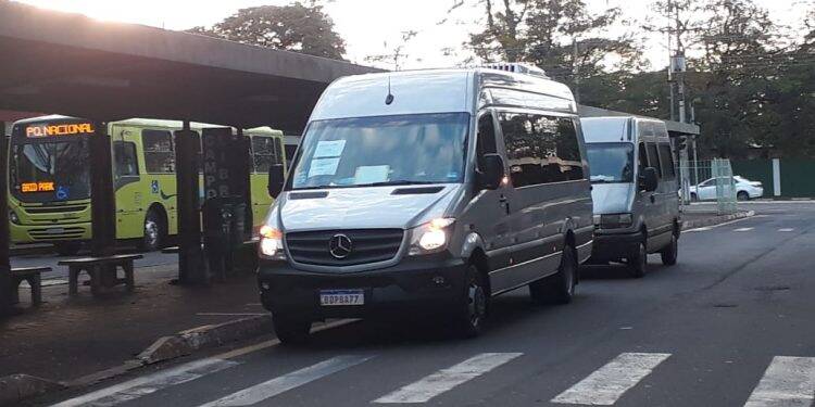 Vans para o transporte de idosos começam a circular em Foz do Iguaçu